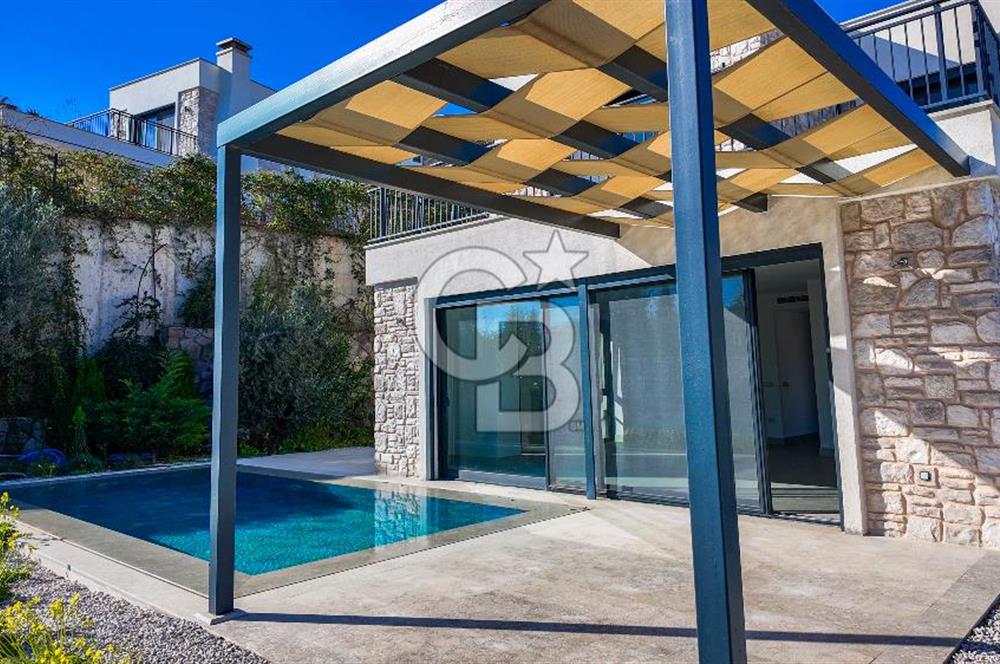 ORTAKENT’TE  SATILIK TAM MÜSTAKİL HAVUZLU VİLLA