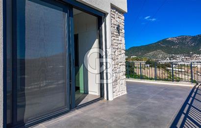 ORTAKENT’TE  SATILIK TAM MÜSTAKİL HAVUZLU VİLLA