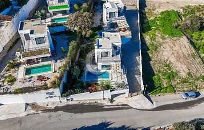 ORTAKENT’TE  SATILIK TAM MÜSTAKİL HAVUZLU VİLLA