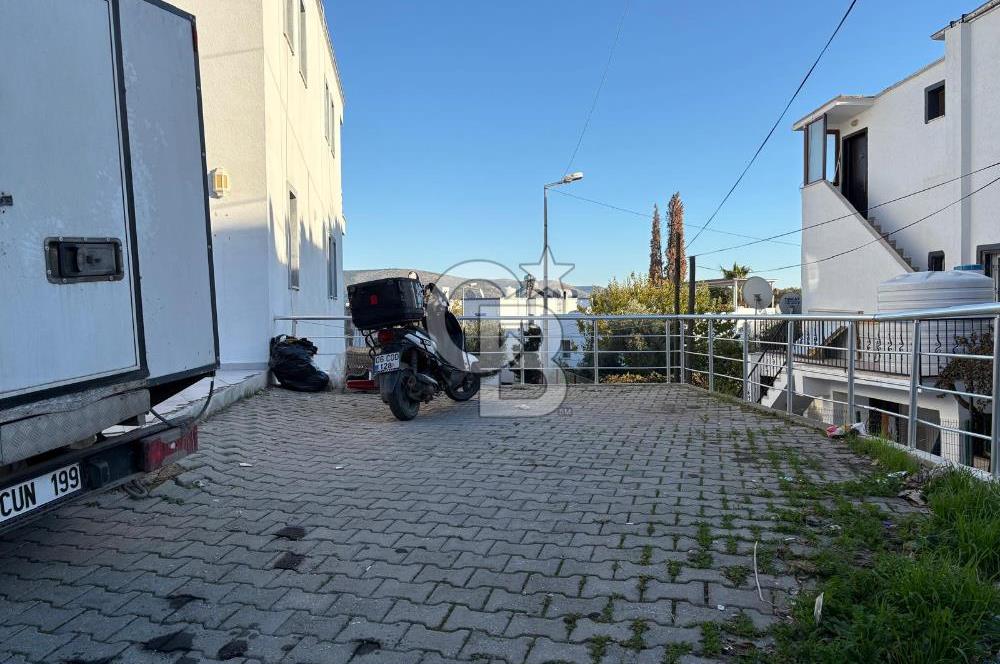 Bodrum Gümbet Cevatşakir Mahallesi Dükkan ve 1+1 Daire