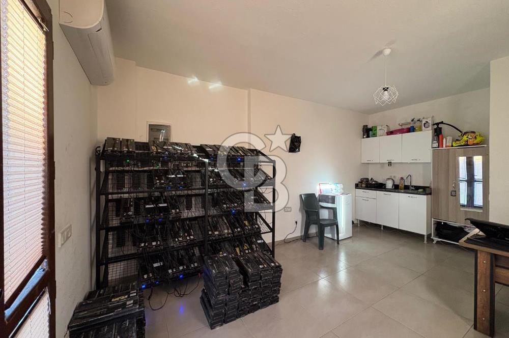 Bodrum Gümbet Cevatşakir Mahallesi Dükkan ve 1+1 Daire