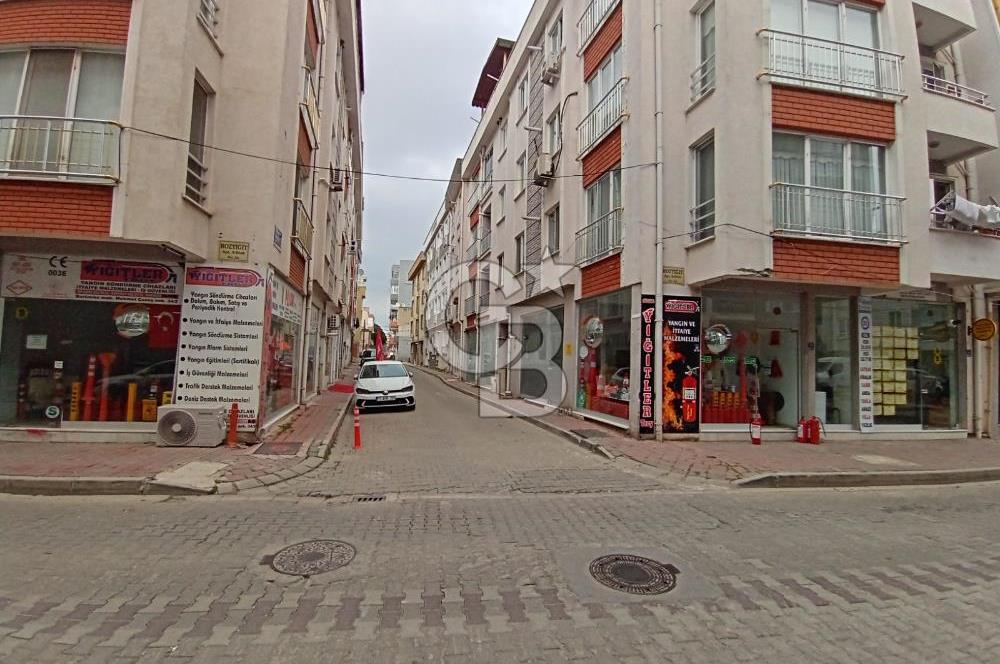 ÇANAKKALE MERKEZDE BARBAROS MAH. KİRALIK İŞYERİ DEPOLU 160M2