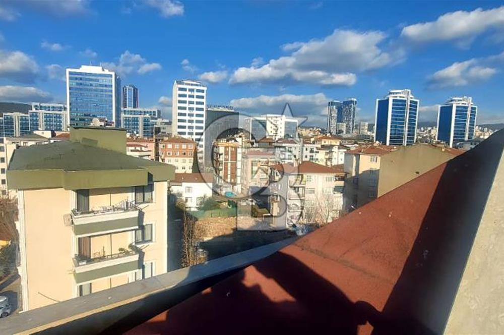 Kartal Şehir Hast Ve Adliye Yürüme Mesafesi Satılık 4+2 DUBLEX