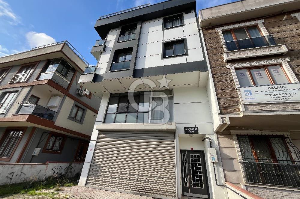 Ataşehir Esatpaşada Ulaşıma Yakın, 2+1 Açık Mutfak Kiralık Daire