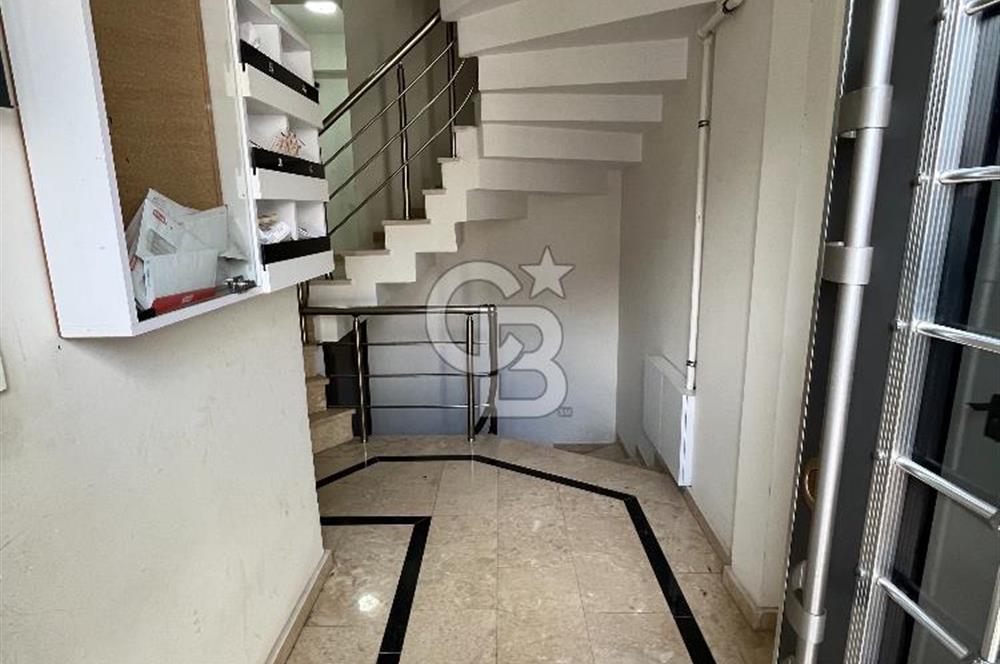 Ataşehir Esatpaşada Ulaşıma Yakın, 2+1 Açık Mutfak Kiralık Daire