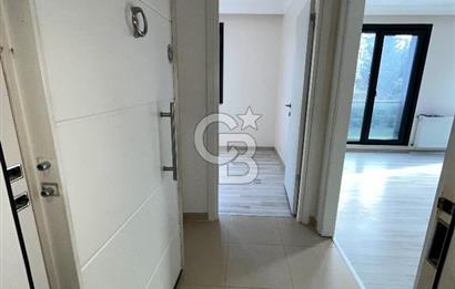 Ataşehir Esatpaşada Ulaşıma Yakın, 2+1 Açık Mutfak Kiralık Daire