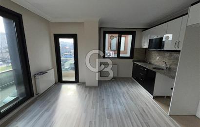 Ataşehir Esatpaşada Ulaşıma Yakın, 2+1 Açık Mutfak Kiralık Daire