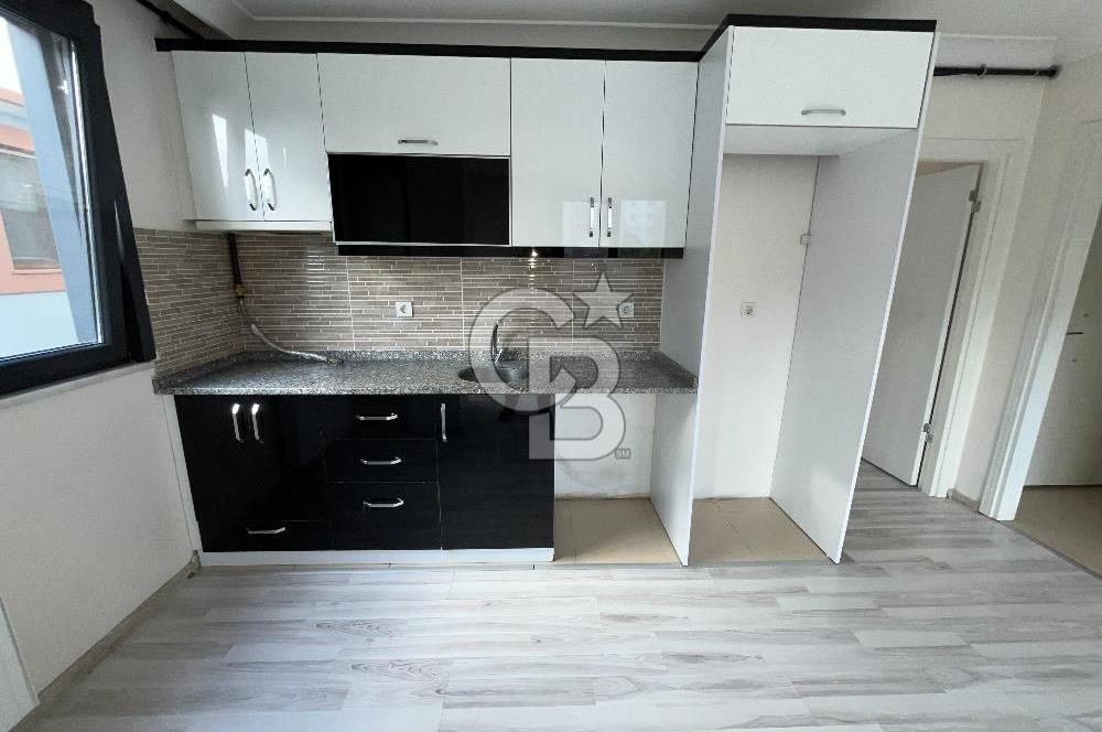 Ataşehir Esatpaşada Ulaşıma Yakın, 2+1 Açık Mutfak Kiralık Daire