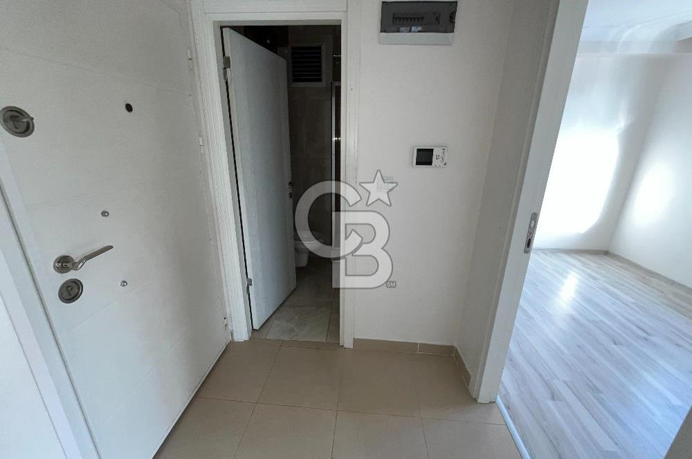 Ataşehir Esatpaşada Ulaşıma Yakın, 2+1 Açık Mutfak Kiralık Daire