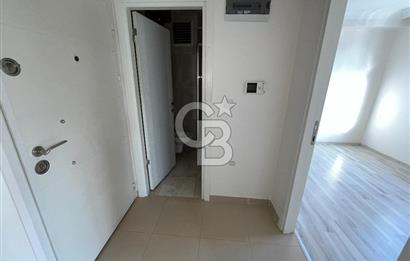 Ataşehir Esatpaşada Ulaşıma Yakın, 2+1 Açık Mutfak Kiralık Daire