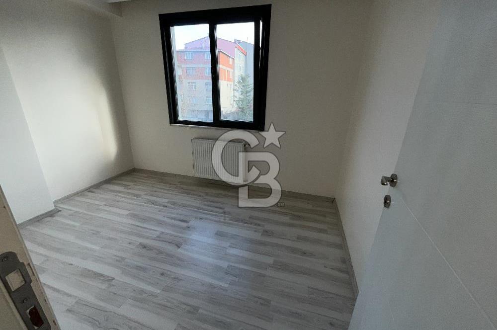 Ataşehir Esatpaşada Ulaşıma Yakın, 2+1 Açık Mutfak Kiralık Daire