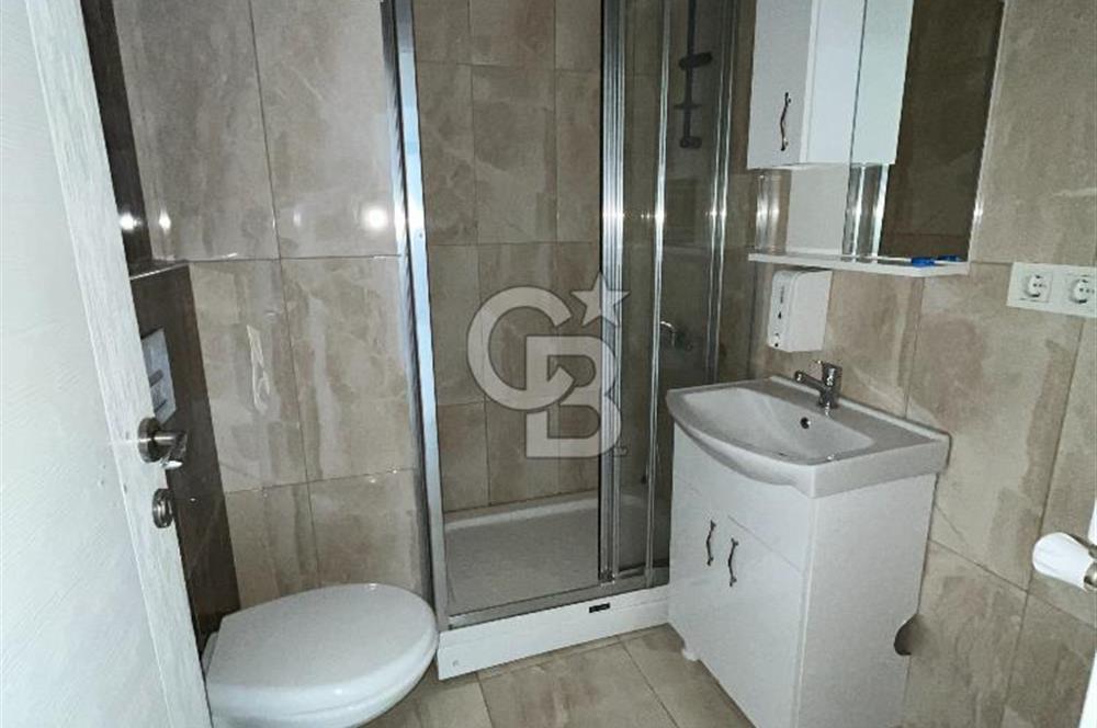 Ataşehir Esatpaşada Ulaşıma Yakın, 2+1 Açık Mutfak Kiralık Daire