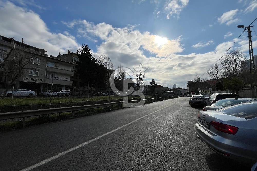 Ataşehir Esatpaşada Ulaşıma Yakın, 2+1 Açık Mutfak Kiralık Daire