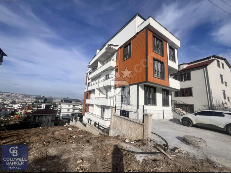 Başiskele Yeşilyurt Mah.de 3+1 Giriş Dublex Daire