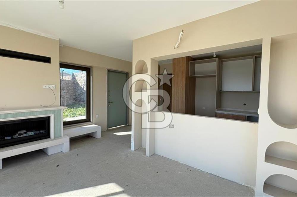 ÇANAKKALE AYVACIK BALABANLIDA MÜSTAKİL 3+1 VİLLA