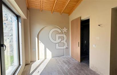 ÇANAKKALE AYVACIK BALABANLIDA MÜSTAKİL 3+1 VİLLA