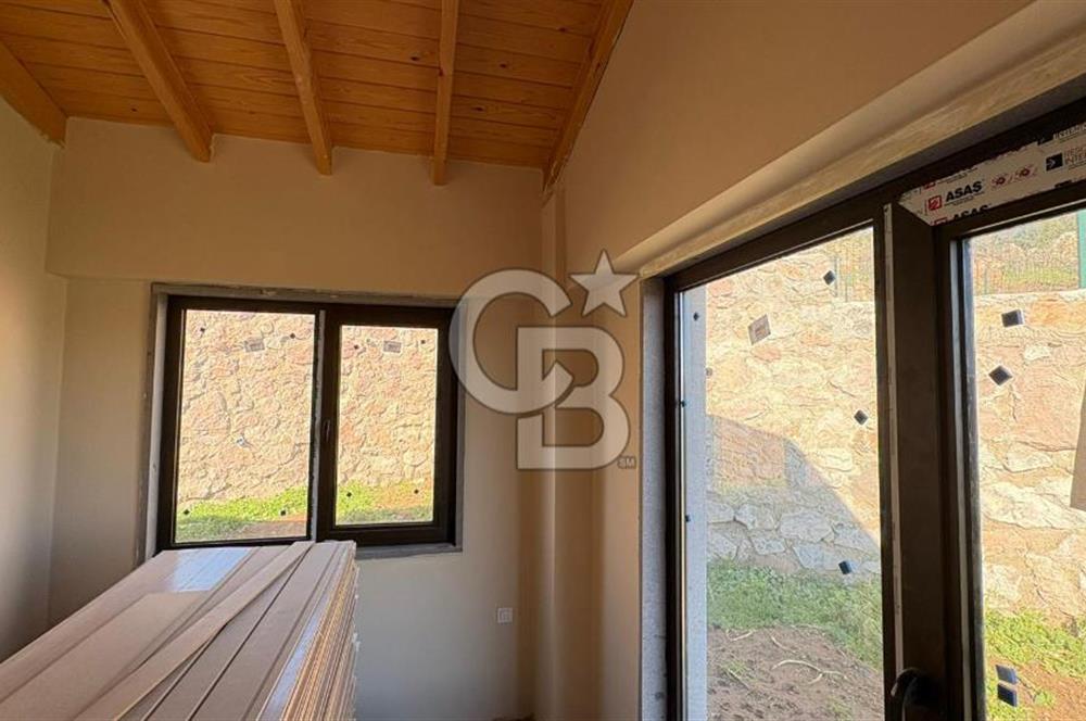 ÇANAKKALE AYVACIK BALABANLIDA MÜSTAKİL 3+1 VİLLA