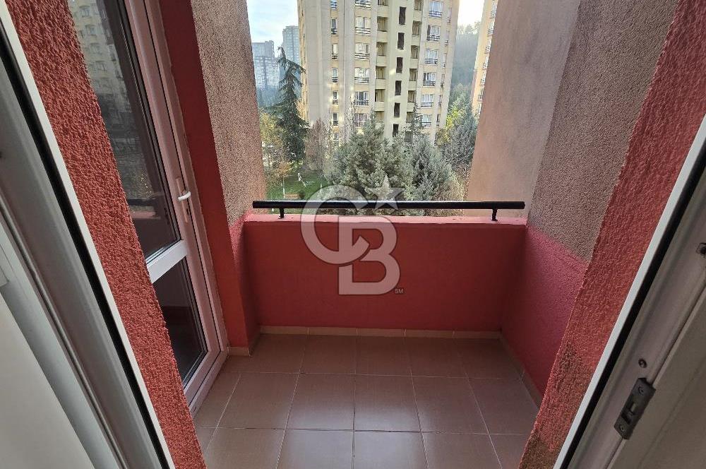 İZMİT KENT KONUT 2. ETAP'TA İÇİ YENİLENMİŞ 2+1 KİRALIK DAİRE