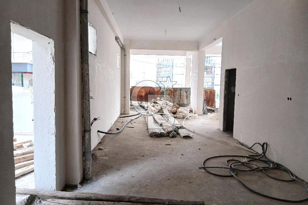 Yukarı Yahyalar Selçuklu Caddesi'nde Yeni Binada Satılık Dükkan