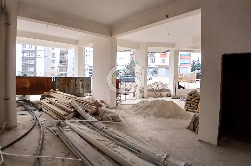 Yukarı Yahyalar Selçuklu Caddesi'nde Yeni Binada Satılık Dükkan