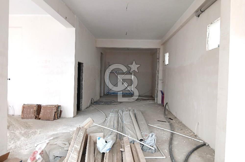 Yukarı Yahyalar Selçuklu Caddesi'nde Yeni Binada Satılık Dükkan
