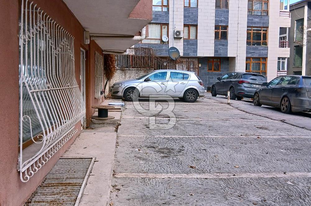 Kocatepe'de Göç İdaresi Çaprazı | Bağımsız Düz Giriş