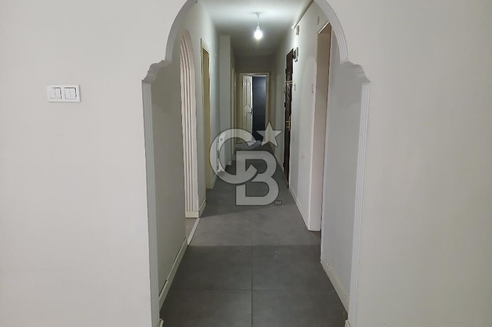 Kocatepe'de Göç İdaresi Çaprazı | Bağımsız Düz Giriş