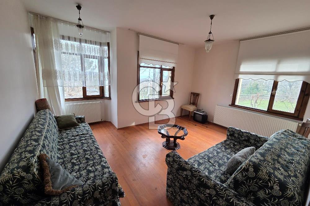 KARTEPE MAŞUKİYE SİTEİÇİ GÖL MANZARALI KİRALIK 5+1 BAHÇELİ VİLLA