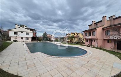 KARTEPE MAŞUKİYE SİTEİÇİ GÖL MANZARALI KİRALIK 5+1 BAHÇELİ VİLLA