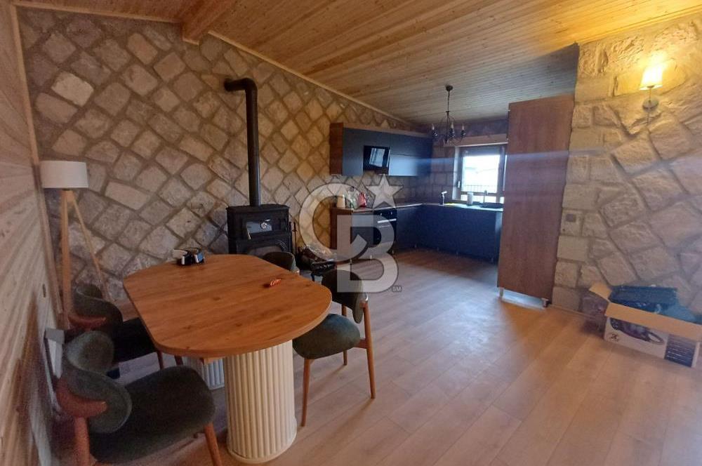 Sincan Temelli'de Site İçinde Satılık 2+1 Havuzlu Taş Villa