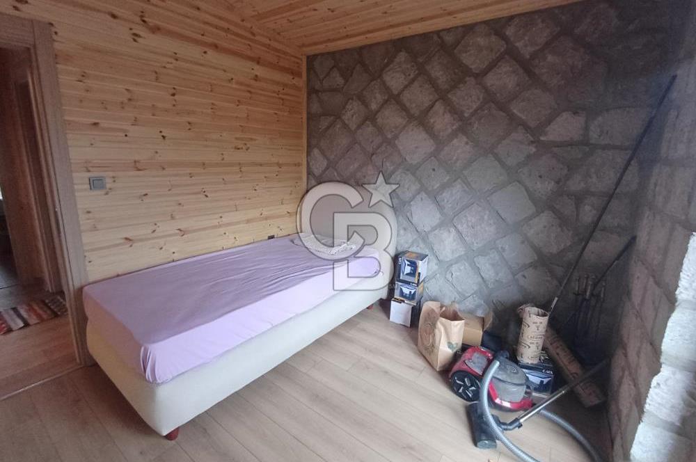 Sincan Temelli'de Site İçinde Satılık 2+1 Havuzlu Taş Villa