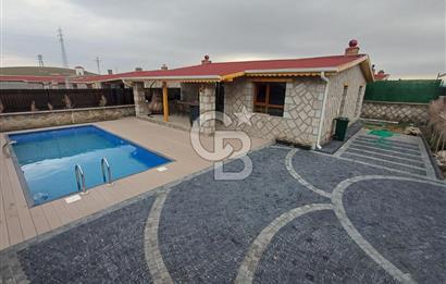Sincan Temelli'de Site İçinde Satılık 2+1 Havuzlu Taş Villa