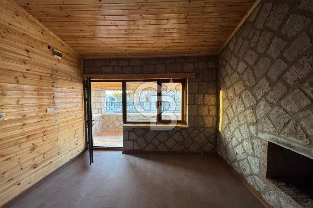 Sincan Temelli'de Site İçinde Satılık 2+1 Taş Villa