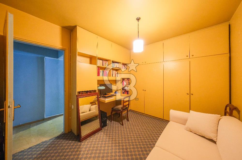 Nişantaşı Valikonağı Cad Üzerinde 275m2, 5+1 Konut / İşyerine Uygun Daire