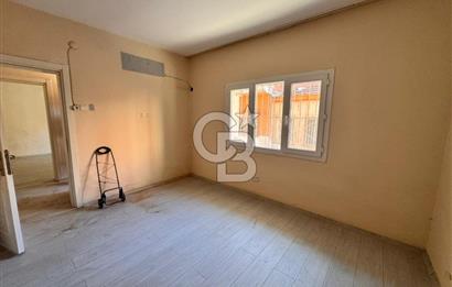 Bornova Stadyum Metro Yakını Komple Satılık Bina