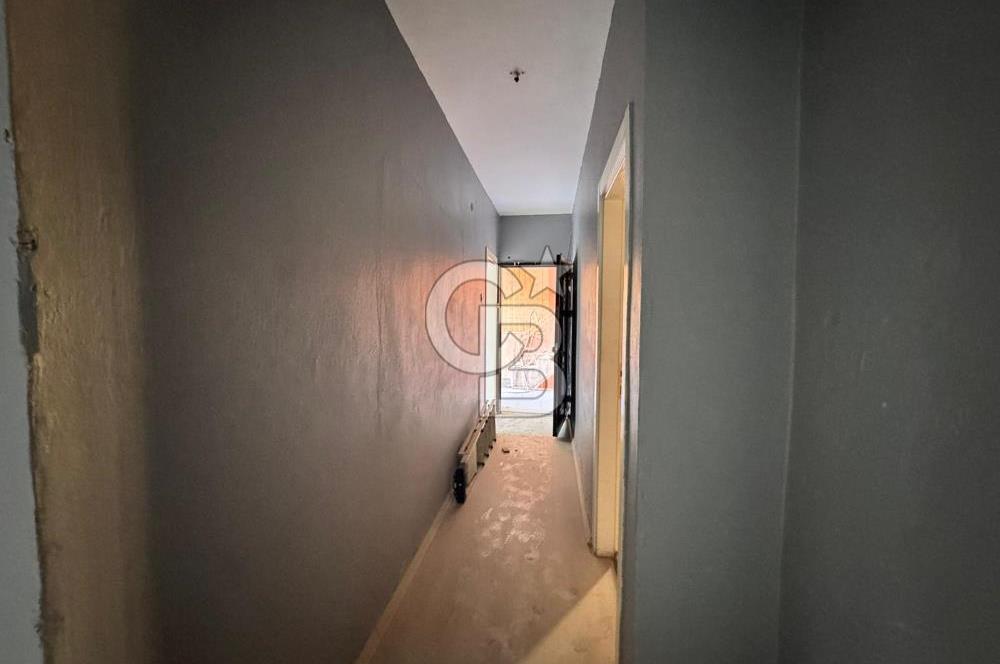 Bornova Stadyum Metro Yakını Komple Satılık Bina