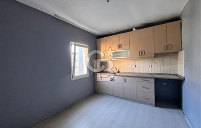 Bornova Stadyum Metro Yakını Komple Satılık Bina