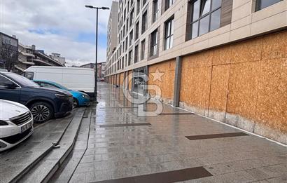 Topkapı Suryapı Evlerinde Cadde Üzeri Merkezi Dükkan / Mağaza