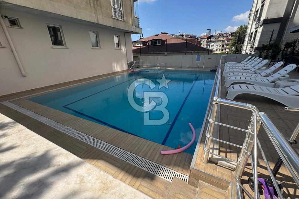 Site İçerisinde, Eşyalı   İçerisinde Kiracı Yok  1+0  Havuz, Kapalı Oto Park  Ana Cadde, Toplu Ulaşım  Bulunduğu Semtte Kurumsal Firmalar Mevcut  Geniş ve Kullanışlı  Asansör  Güvenlikli