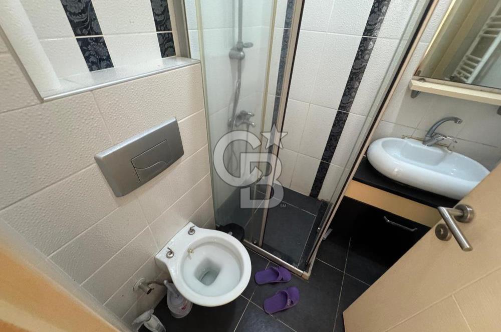 Site İçerisinde, Eşyalı   İçerisinde Kiracı Yok  1+0  Havuz, Kapalı Oto Park  Ana Cadde, Toplu Ulaşım  Bulunduğu Semtte Kurumsal Firmalar Mevcut  Geniş ve Kullanışlı  Asansör  Güvenlikli