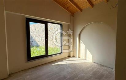 ÇANAKKALE AYVACIK BALABANLIDA MÜSTAKİL 3+1 VİLLA