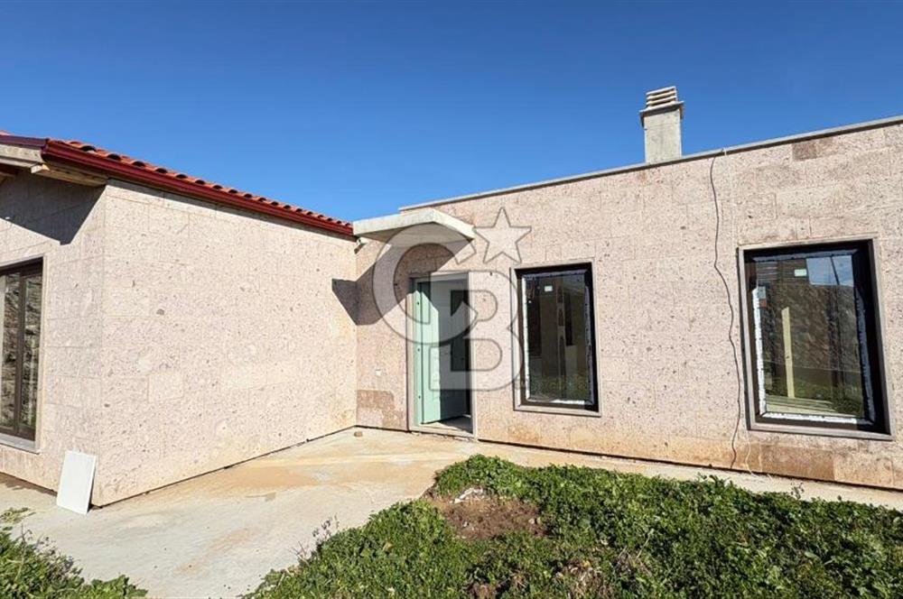 ÇANAKKALE AYVACIK BALABANLIDA MÜSTAKİL 3+1 VİLLA