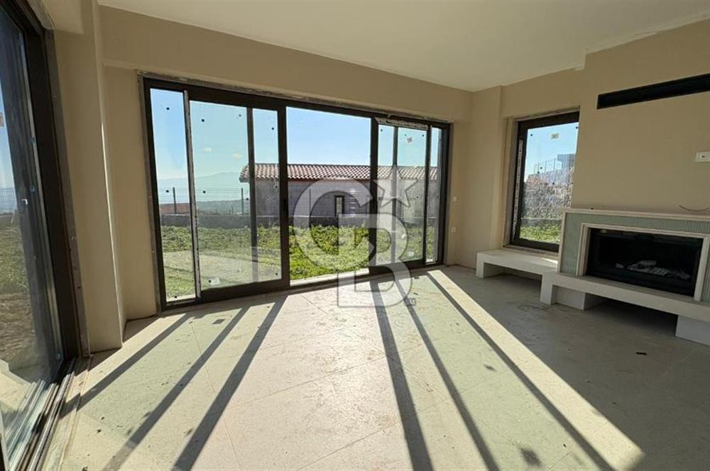 ÇANAKKALE AYVACIK BALABANLIDA MÜSTAKİL 3+1 VİLLA