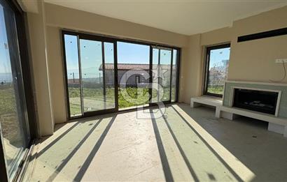 ÇANAKKALE AYVACIK BALABANLIDA MÜSTAKİL 3+1 VİLLA