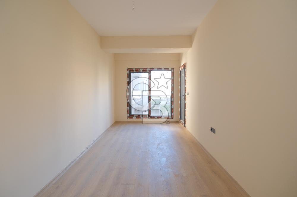 MENEMEN SEYREK İNÖNÜ MAHALLESİ'NDE SATILIK 2+1 BAHÇE DUBLEKS