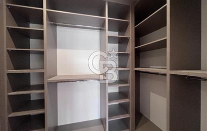 YALOVA ÇİFTLİKKÖY MUHTEŞEM DENİZ MANZARALI 142 M2 LÜKS DAİRE..