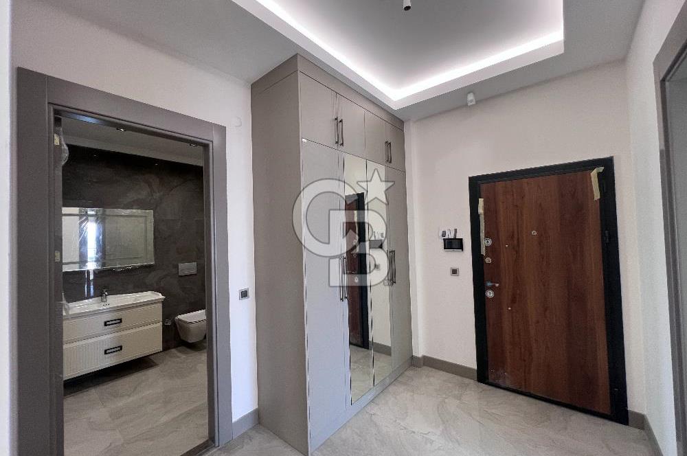 YALOVA ÇİFTLİKKÖY MUHTEŞEM DENİZ MANZARALI 142 M2 LÜKS DAİRE..