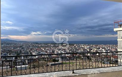 YALOVA ÇİFTLİKKÖY MUHTEŞEM DENİZ MANZARALI 142 M2 LÜKS DAİRE..