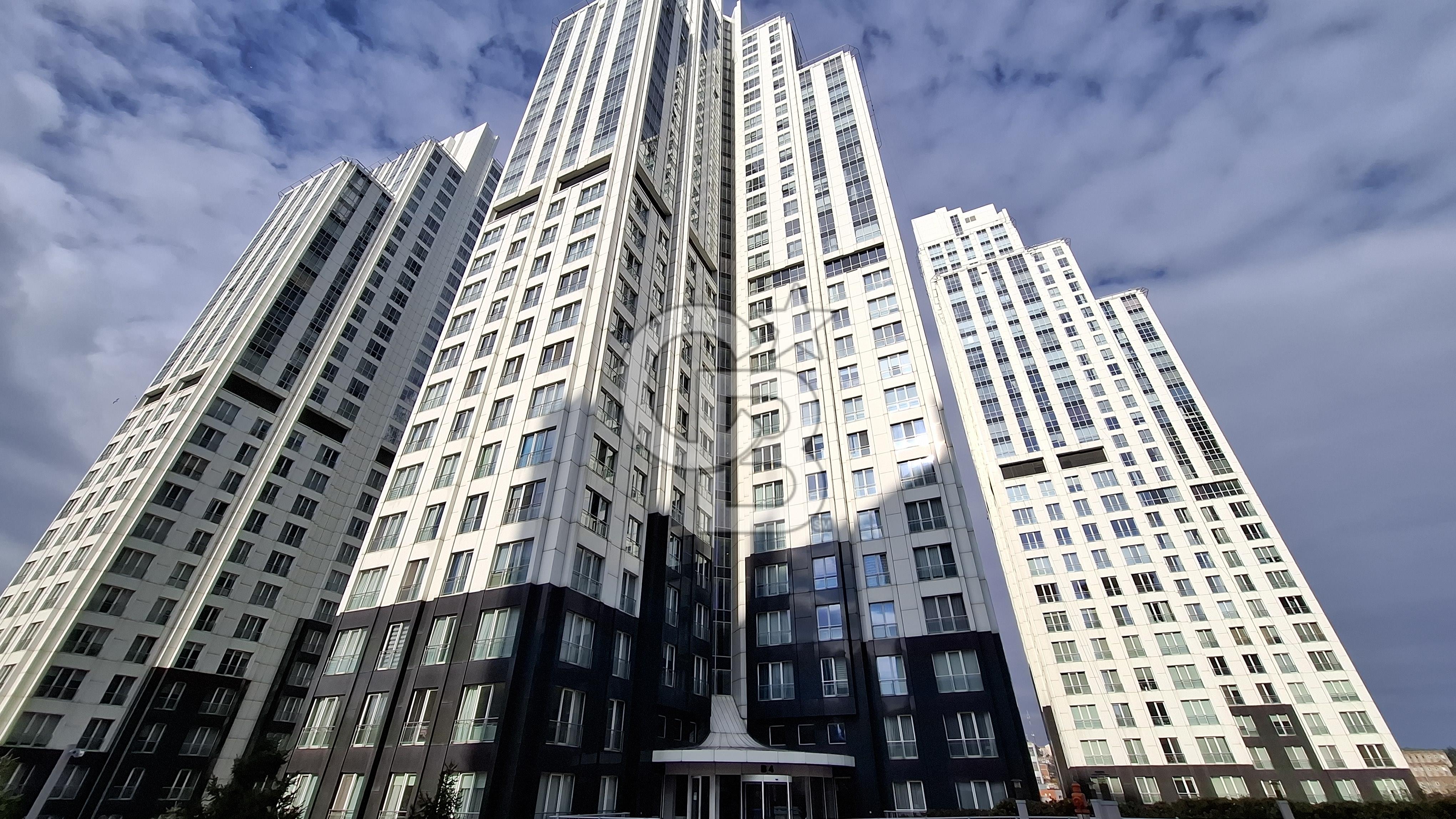 MASLAK MASHATTAN SİTESİ'NDE SATILIK 3+1 EŞYALI RESIDENCE DAİRE