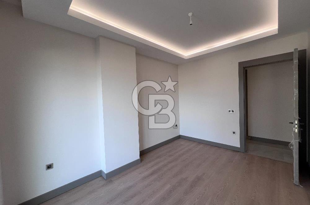 YALOVA ÇİFTLİKKÖY MUHTEŞEM DENİZ MANZARALI 142 M2 LÜKS DAİRE..
